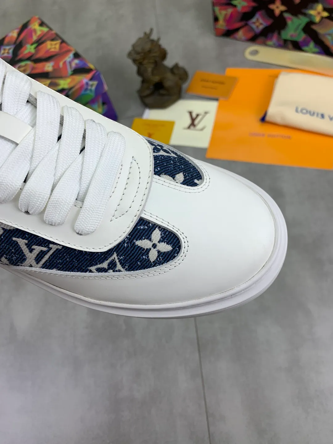 Men's men's shoes💰P520💰[New model]🆘High quality cowhide [Louis Vuitton]LV official website latest model🎁casual and fashionable men's shoes👟hot style💥simple and elegant style, exclusive for trendy men. Unique official website latest brand elements👑original decoration, fashionable and generous, the fabric is made of original denim➕comfortable and breathable mesh lining➕cow leather feet ✅The official website specifies wear-resistant casual outsole, the classic model is taken in real life🎬Color: 5⃣️colors available😍Number of codes: 38-44 Full set of packaging